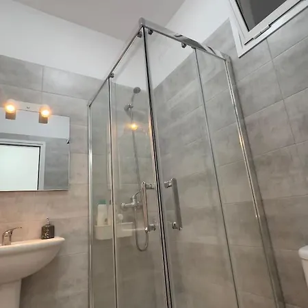 Lägenhet En Planta Baja Directo A La Calle Alcalá la Real